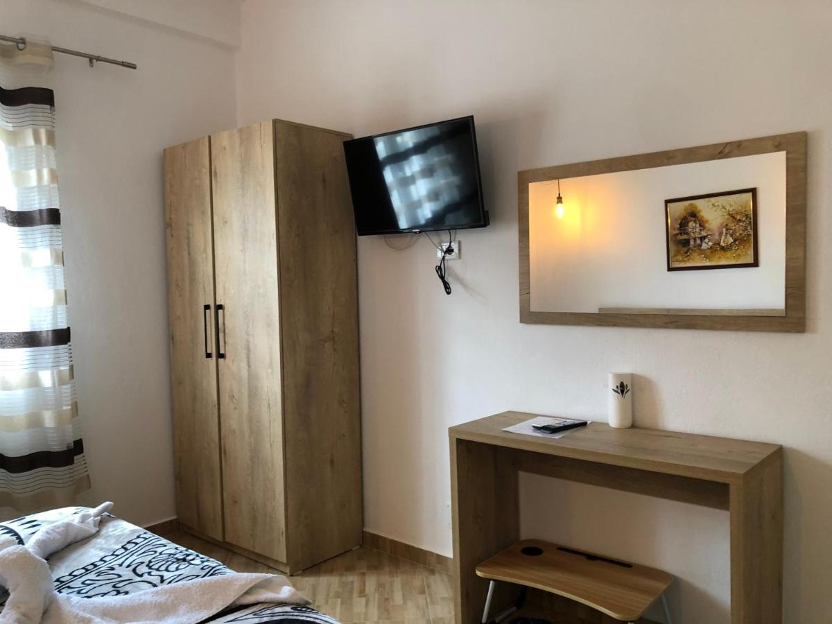 Hotel Apostoli เปอร์เมต ภายนอก รูปภาพ