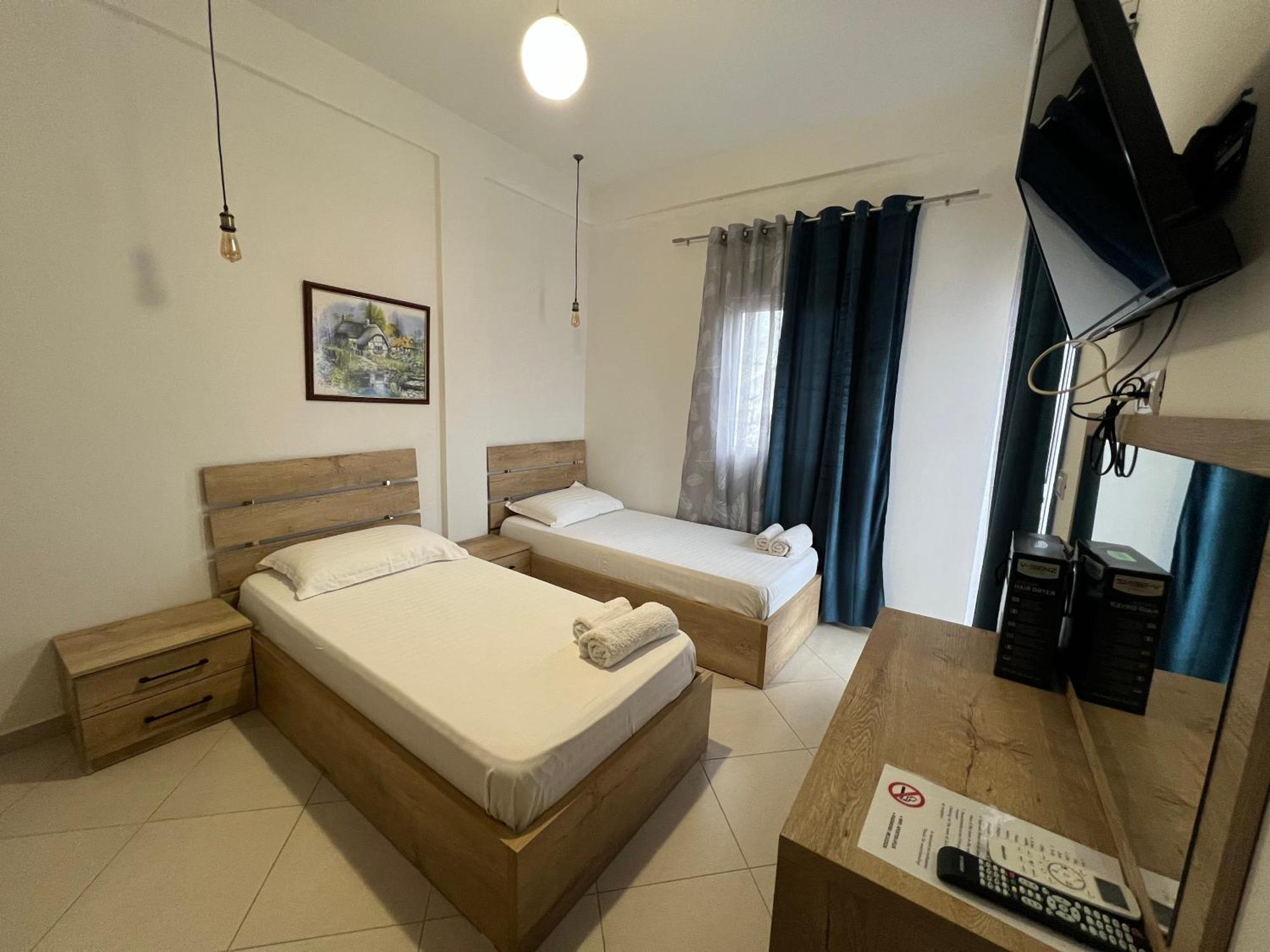 Hotel Apostoli เปอร์เมต ภายนอก รูปภาพ